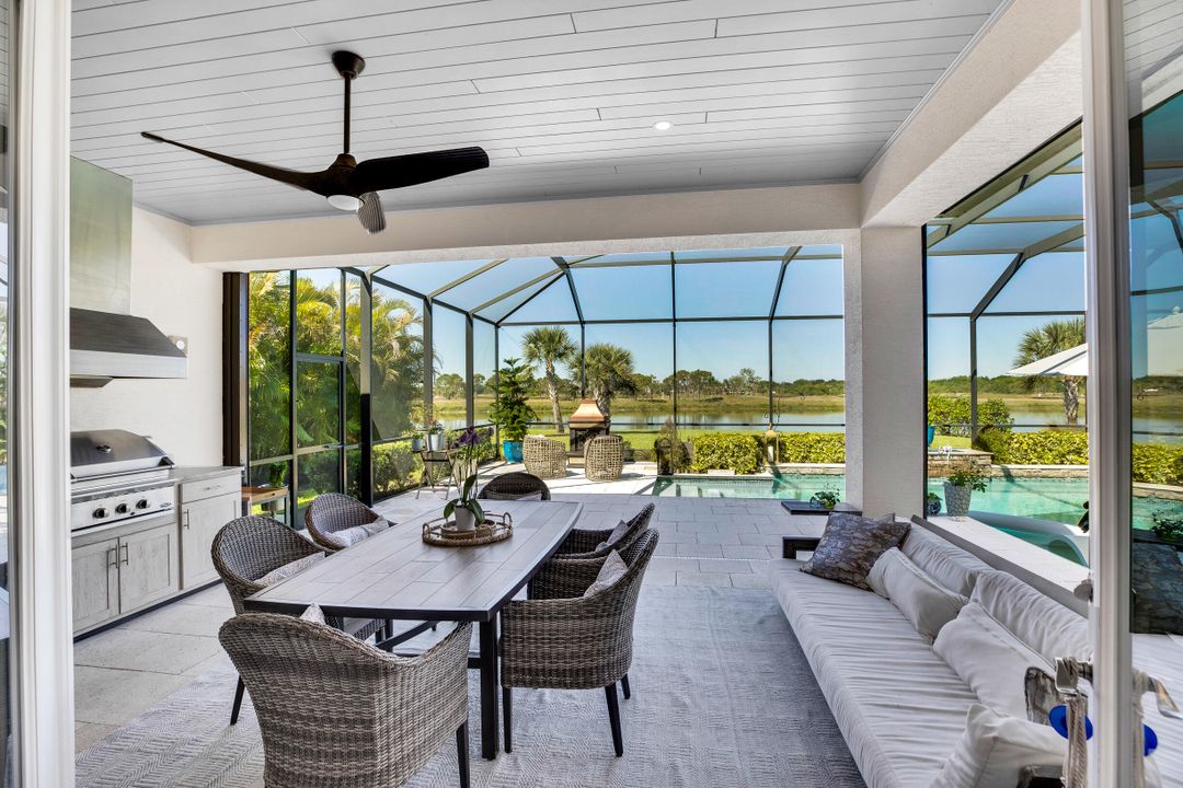 Active With Contract: $1,785,000 (3 beds, 3 baths, 2965 Square Feet)