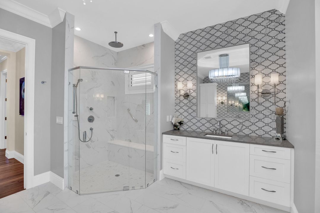 Active With Contract: $1,785,000 (3 beds, 3 baths, 2965 Square Feet)