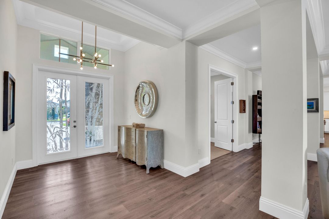 Active With Contract: $1,785,000 (3 beds, 3 baths, 2965 Square Feet)