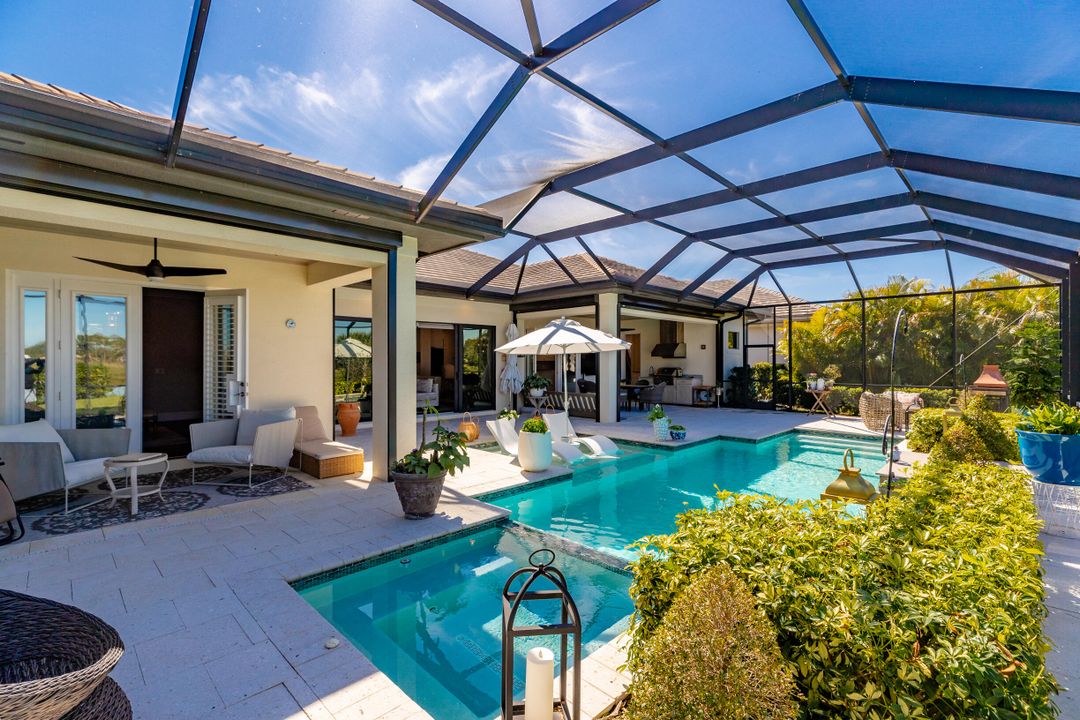 Active With Contract: $1,785,000 (3 beds, 3 baths, 2965 Square Feet)