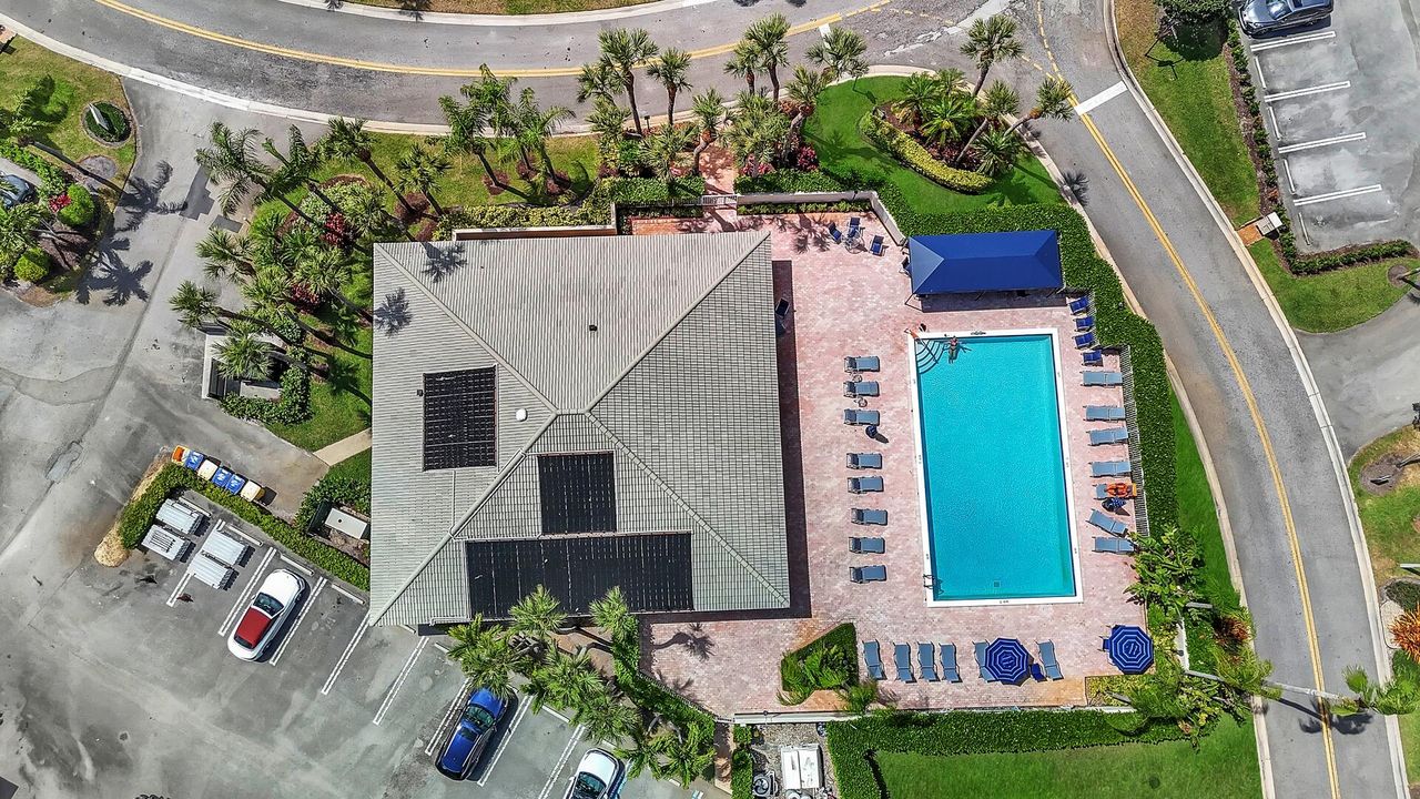 For Sale: $62,000 (2 beds, 2 baths, 1388 Square Feet)