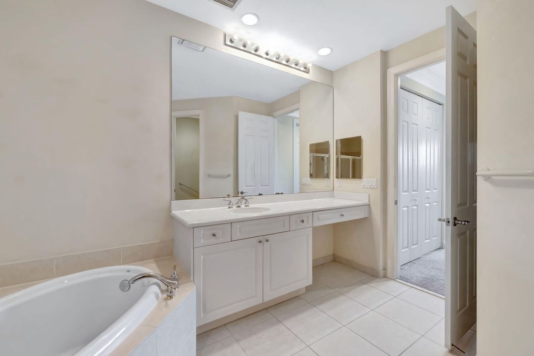 待售: $749,900 (3 贝兹, 3 浴室, 2750 平方英尺)