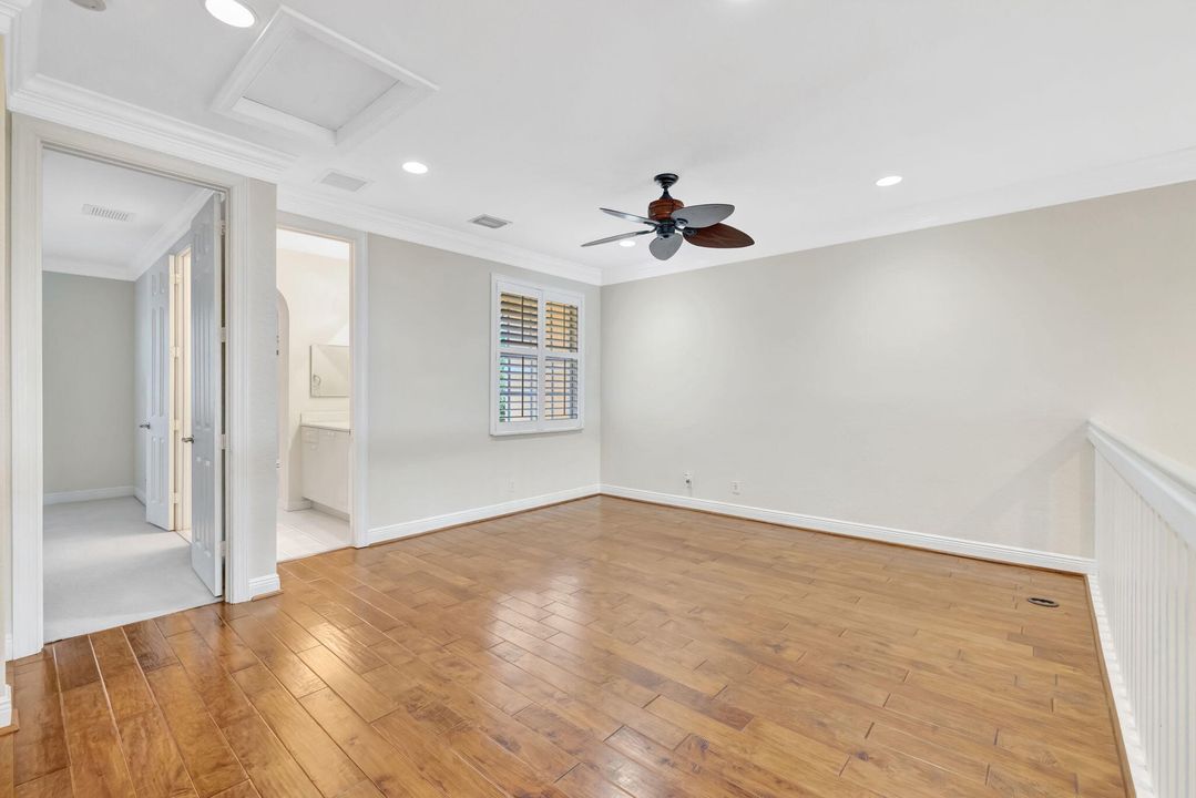 待售: $749,900 (3 贝兹, 3 浴室, 2750 平方英尺)