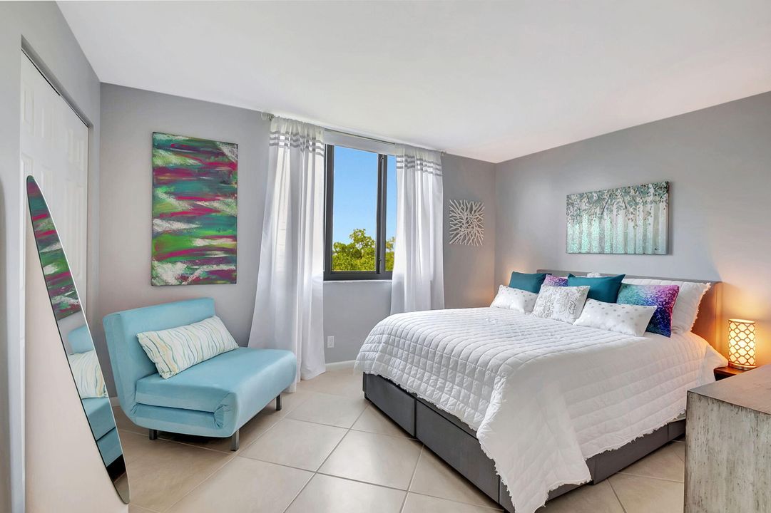 Под контрактом: $9,500 (2 спален, 2 ванн, 1449 Квадратных фут)