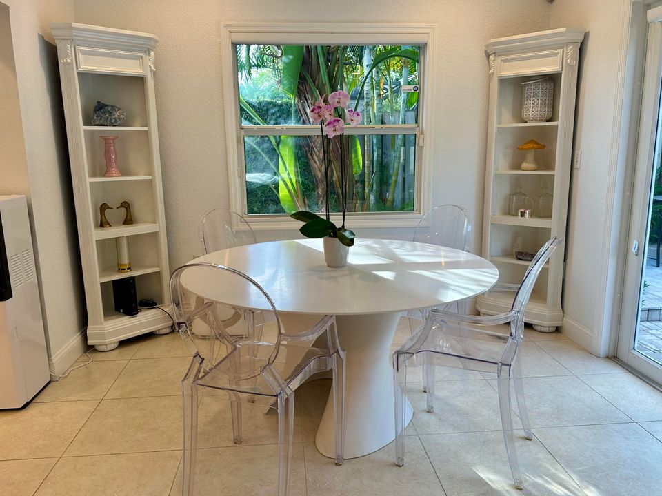 For Rent: $6,250 (2 beds, 2 baths, 1778 Square Feet)