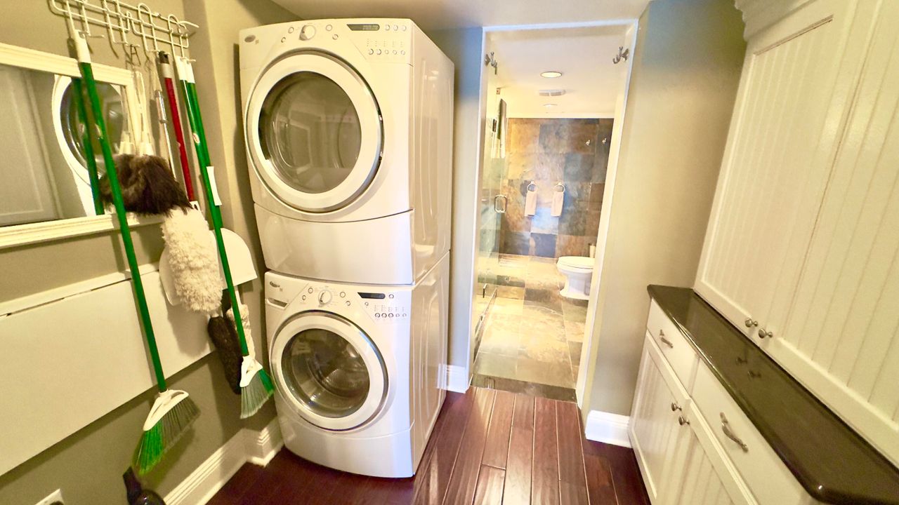 На продажу: $365,000 (2 спален, 2 ванн, 1414 Квадратных фут)