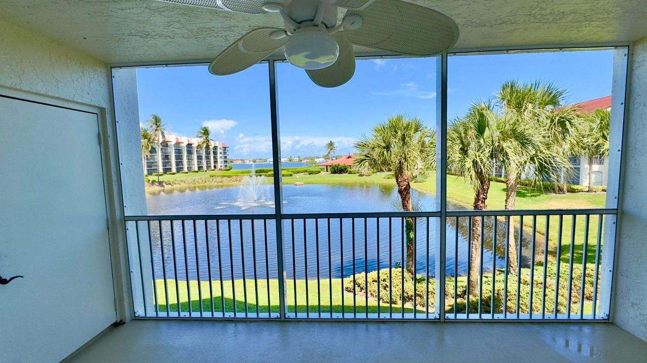 На продажу: $365,000 (2 спален, 2 ванн, 1414 Квадратных фут)