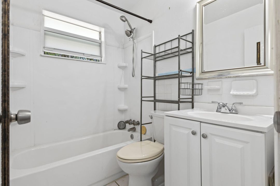 En Renta: $2,200 (3 camas, 2 baños, 1026 Pies cuadrados)