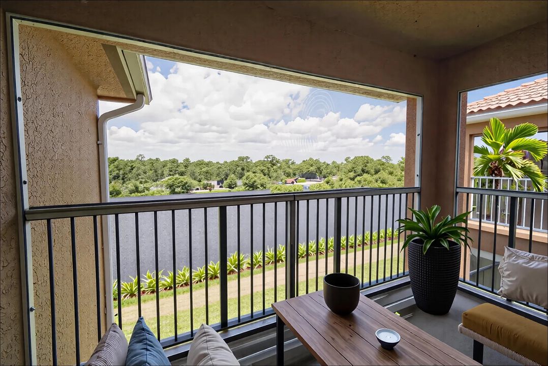 Под контрактом: $204,900 (2 спален, 2 ванн, 1065 Квадратных фут)