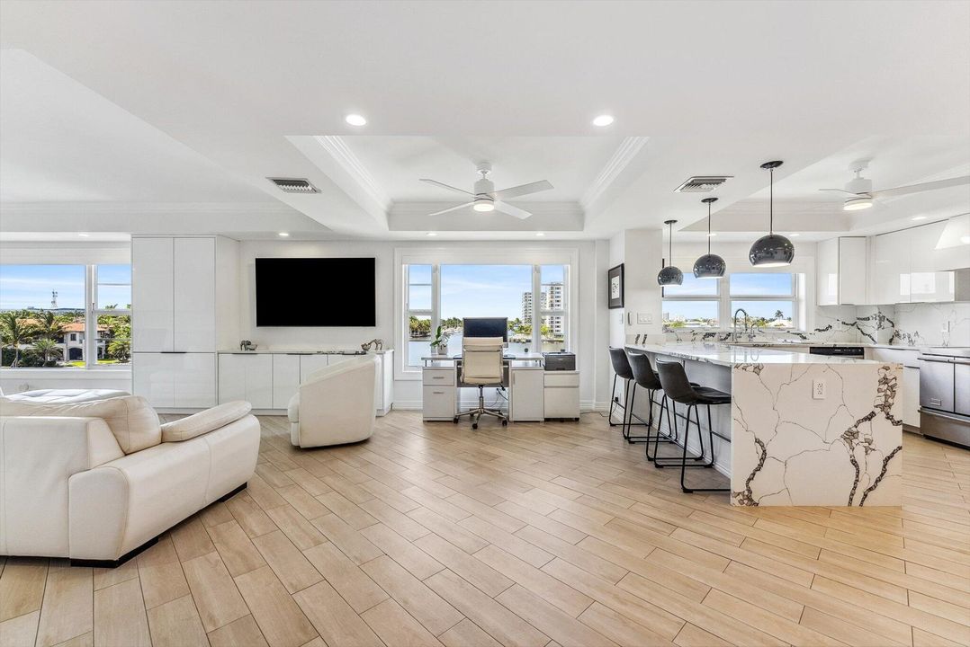 Active With Contract: $1,400,000 (2 beds, 2 baths, 1729 Square Feet)