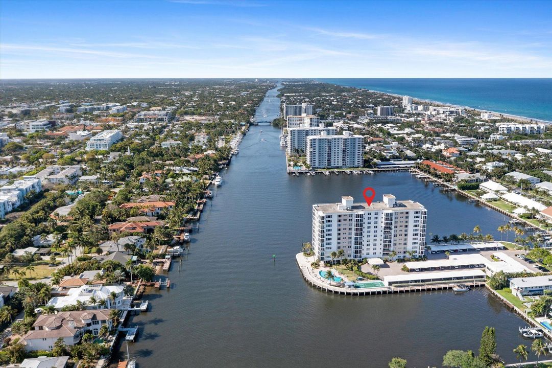 Active With Contract: $1,400,000 (2 beds, 2 baths, 1729 Square Feet)