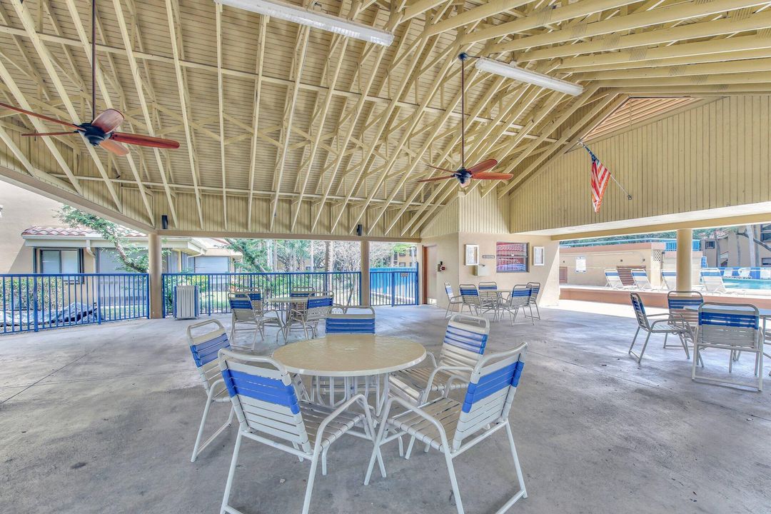 For Sale: $374,900 (3 beds, 2 baths, 1240 Square Feet)