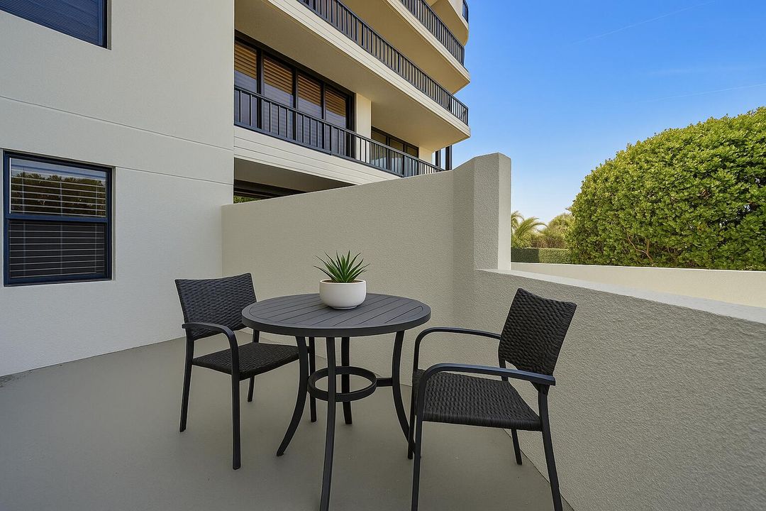 Под контрактом: $15,000 (2 спален, 2 ванн, 1886 Квадратных фут)