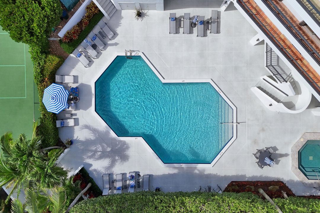 Под контрактом: $15,000 (2 спален, 2 ванн, 1886 Квадратных фут)