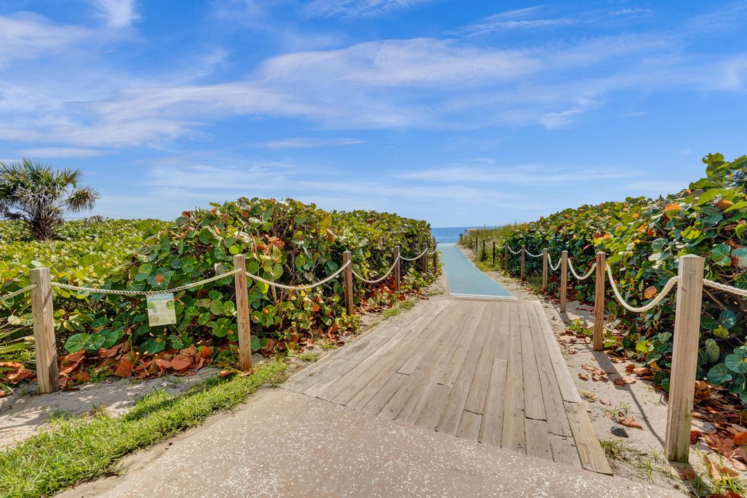 Под контрактом: $15,000 (2 спален, 2 ванн, 1886 Квадратных фут)