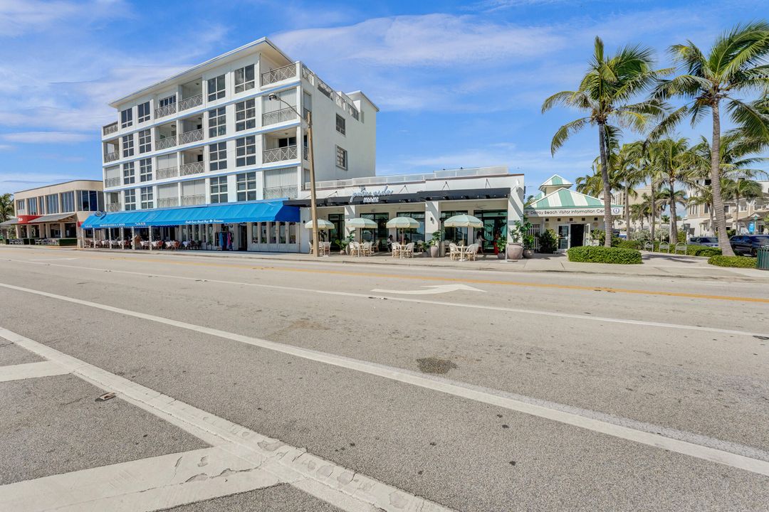 Под контрактом: $15,000 (2 спален, 2 ванн, 1886 Квадратных фут)