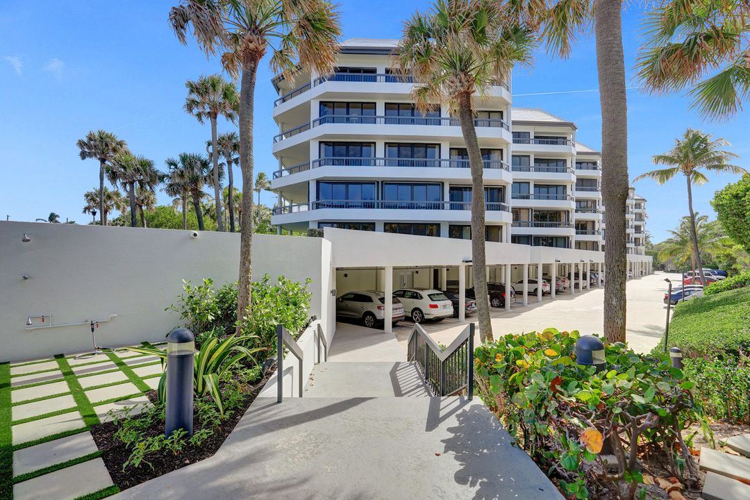 Под контрактом: $15,000 (2 спален, 2 ванн, 1886 Квадратных фут)