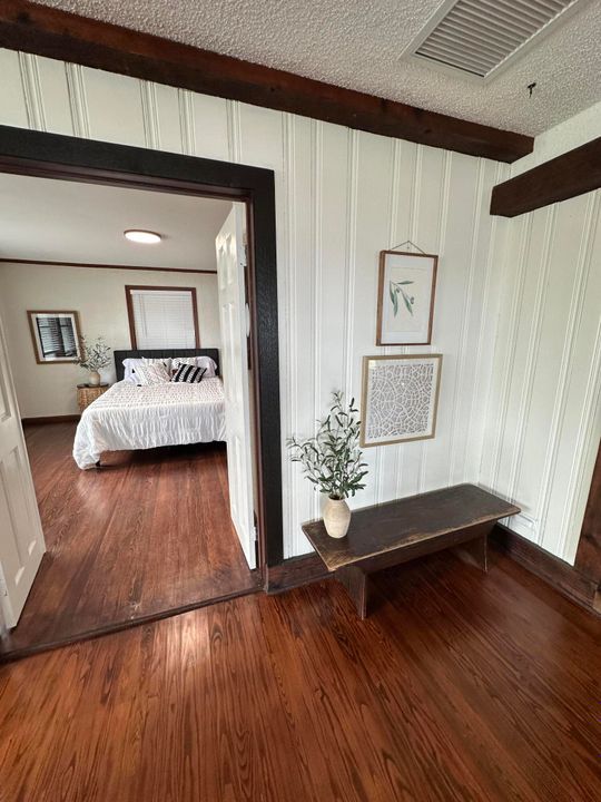 For Rent: $4,750 (3 beds, 2 baths, 2054 Square Feet)