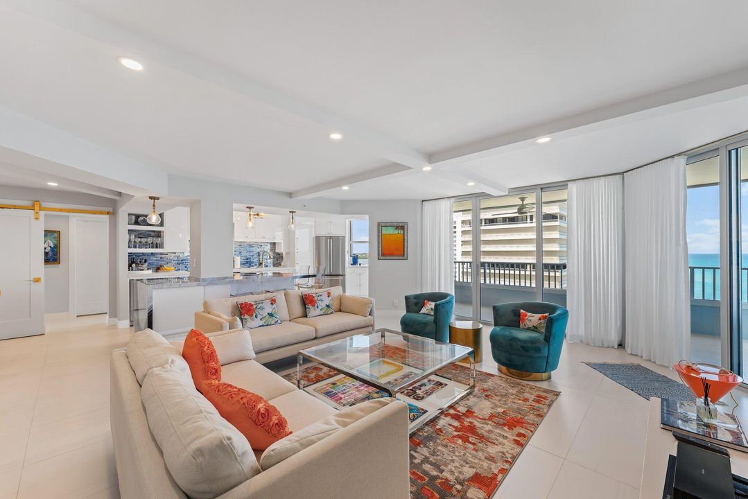 合同活跃: $13,000 (2 贝兹, 2 浴室, 1642 平方英尺)