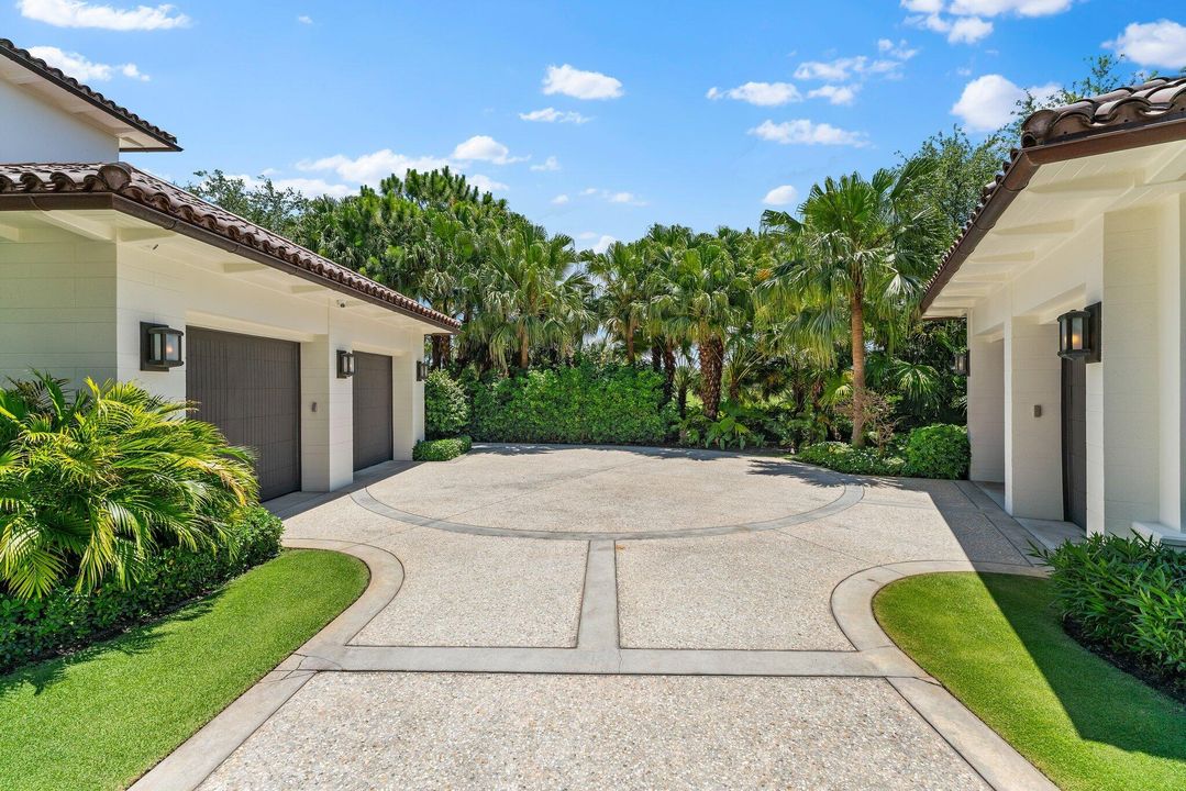 На продажу: $24,500,000 (5 спален, 6 ванн, 8676 Квадратных фут)