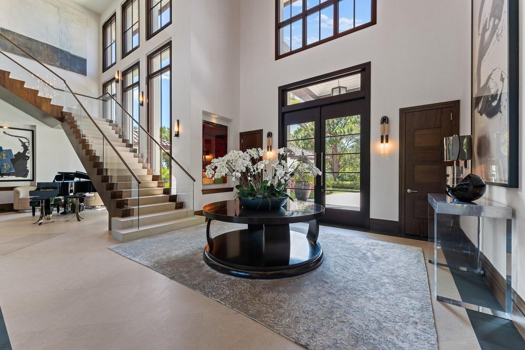 На продажу: $24,500,000 (5 спален, 6 ванн, 8676 Квадратных фут)