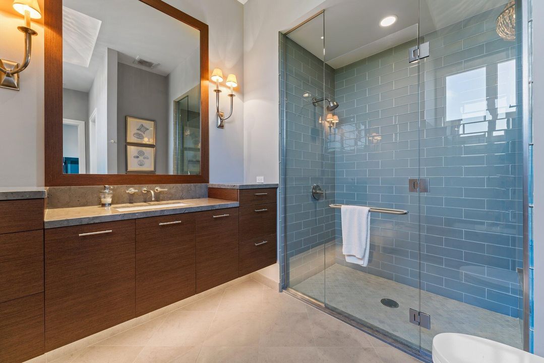 На продажу: $24,500,000 (5 спален, 6 ванн, 8676 Квадратных фут)