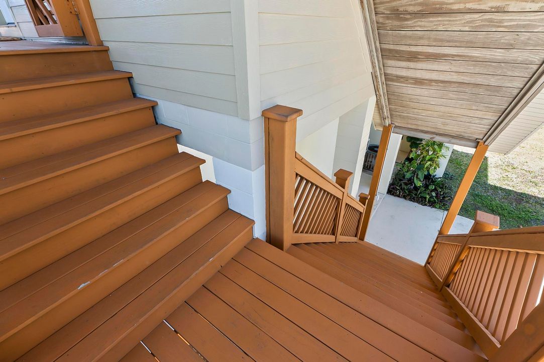 Active With Contract: $899,900 (4 beds, 4 baths, 2536 Square Feet)