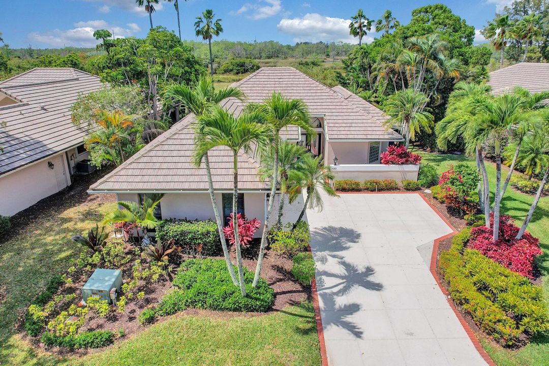 Active With Contract: $750,000 (3 beds, 2 baths, 2224 Square Feet)