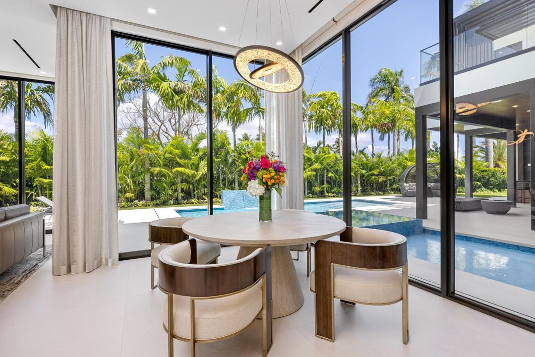 For Sale: $14,995,000 (6 beds, 7 baths, 8058 Square Feet)