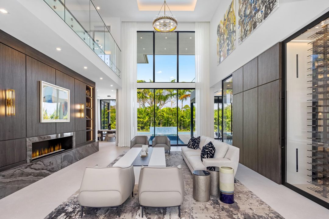 For Sale: $14,995,000 (6 beds, 7 baths, 8058 Square Feet)