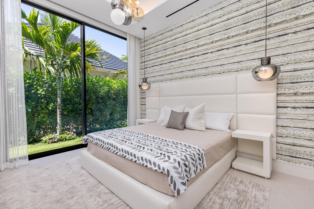 For Sale: $14,995,000 (6 beds, 7 baths, 8058 Square Feet)