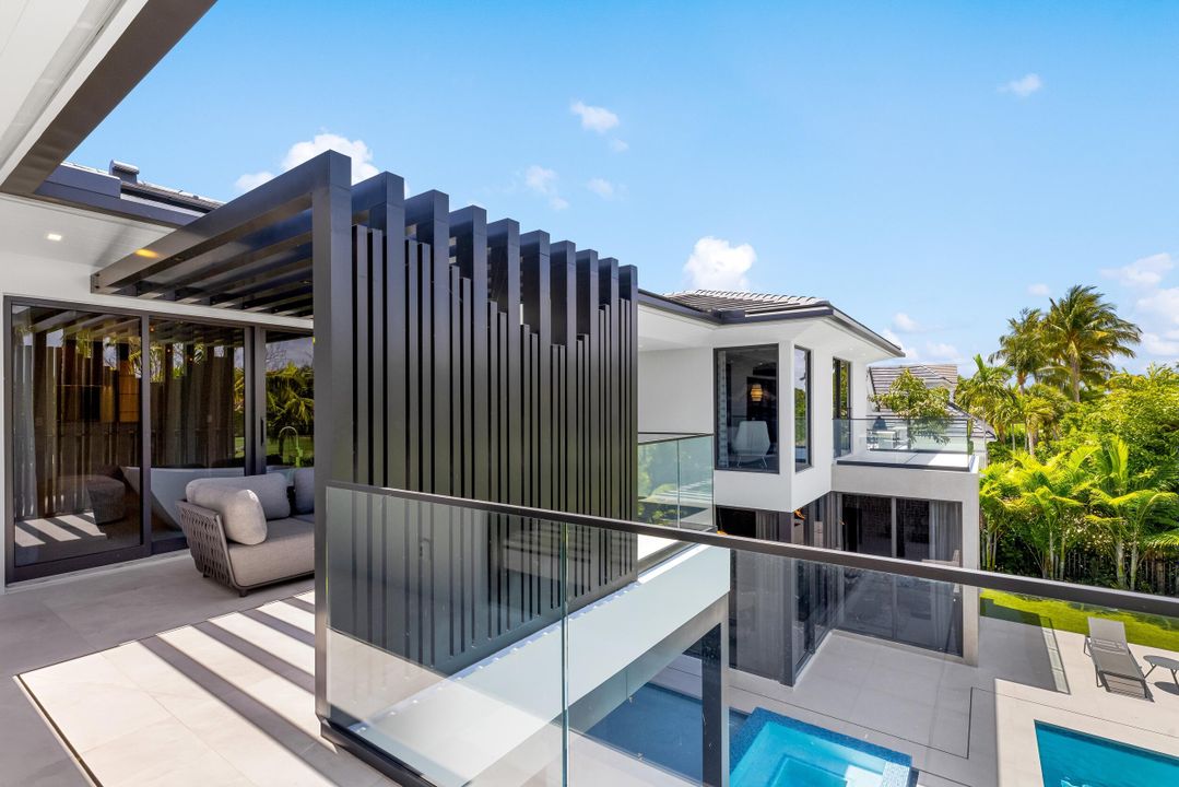 For Sale: $14,995,000 (6 beds, 7 baths, 8058 Square Feet)