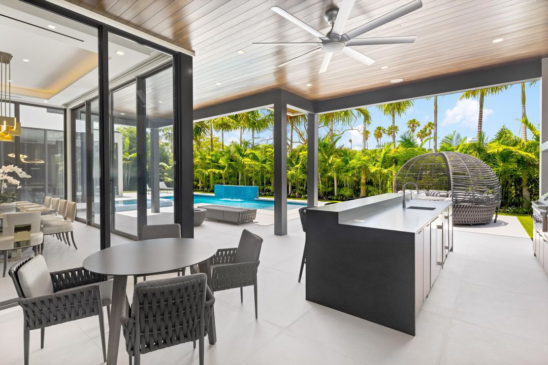 For Sale: $14,995,000 (6 beds, 7 baths, 8058 Square Feet)