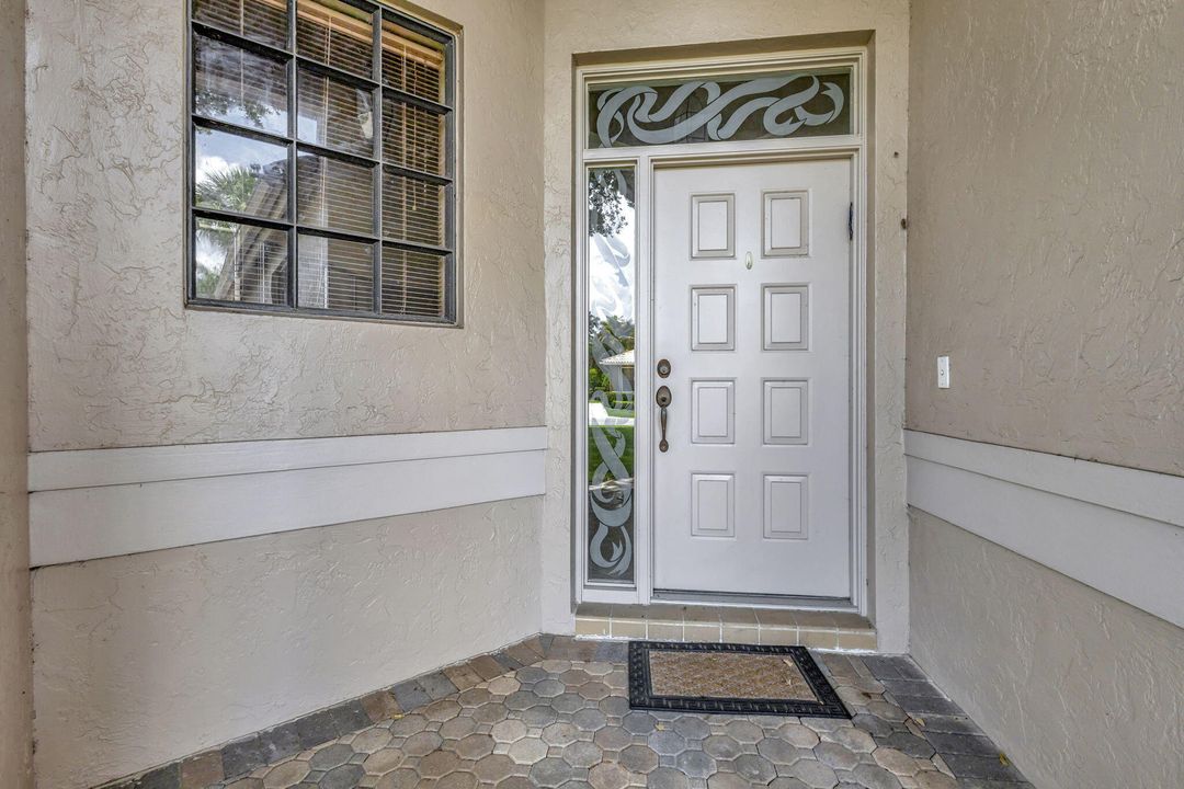 Active With Contract: $8,000 (3 beds, 2 baths, 2147 Square Feet)