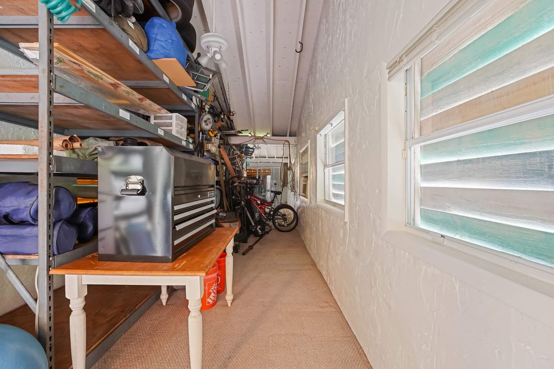 En Venta: $649,000 (4 camas, 2 baños, 2232 Pies cuadrados)