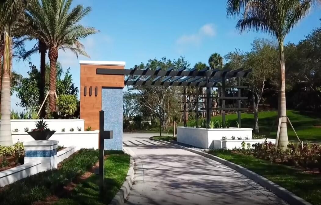 На продажу: $7,299,999 (5 спален, 7 ванн, 5481 Квадратных фут)