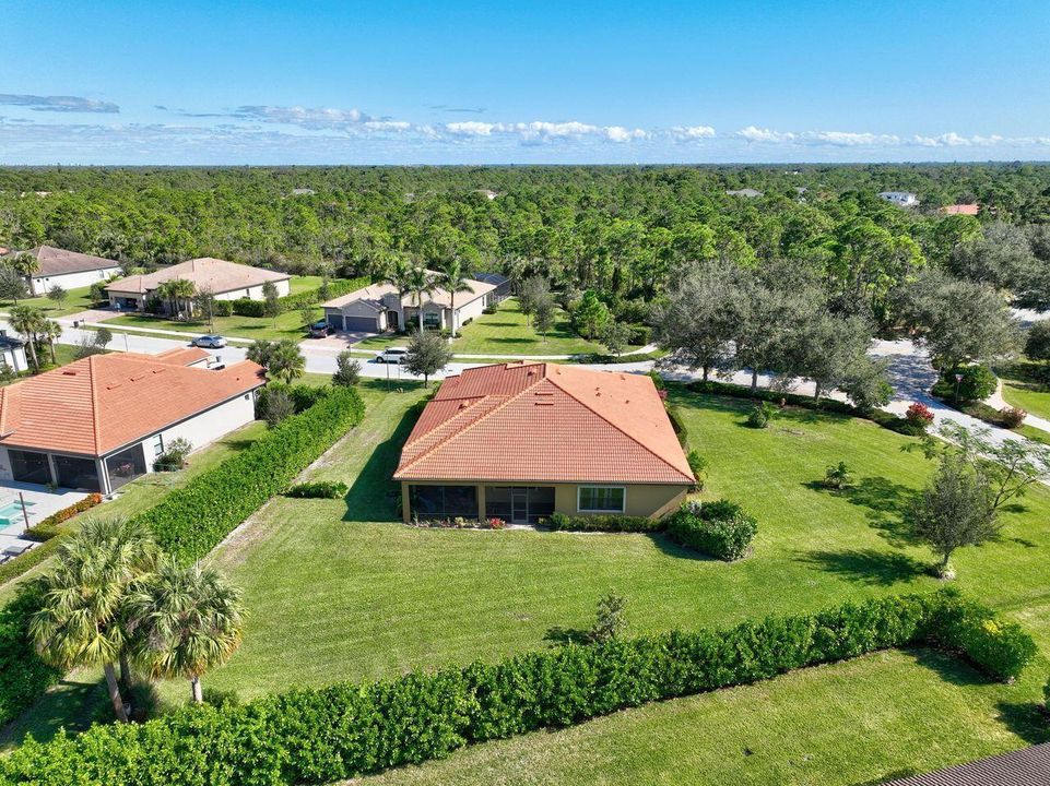 En Venta: $879,900 (3 camas, 2 baños, 2895 Pies cuadrados)