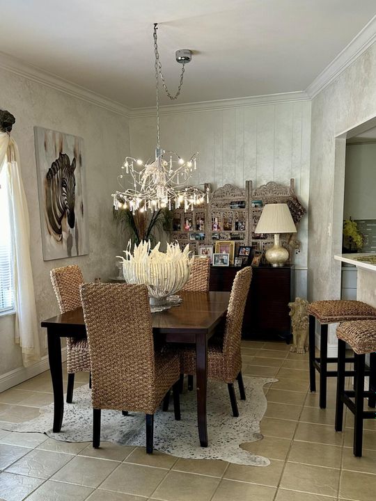 Active With Contract: $259,500 (2 beds, 2 baths, 1537 Square Feet)