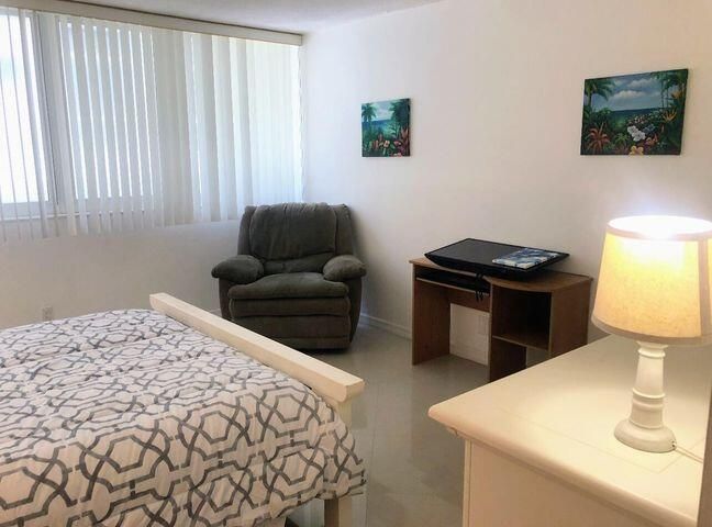 На продажу: $459,999 (2 спален, 2 ванн, 1064 Квадратных фут)