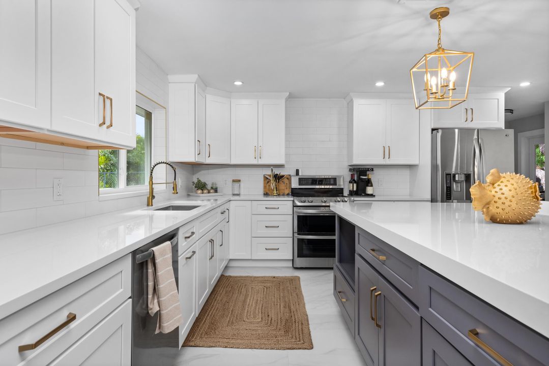 Active With Contract: $1,895,000 (4 beds, 3 baths, 2282 Square Feet)