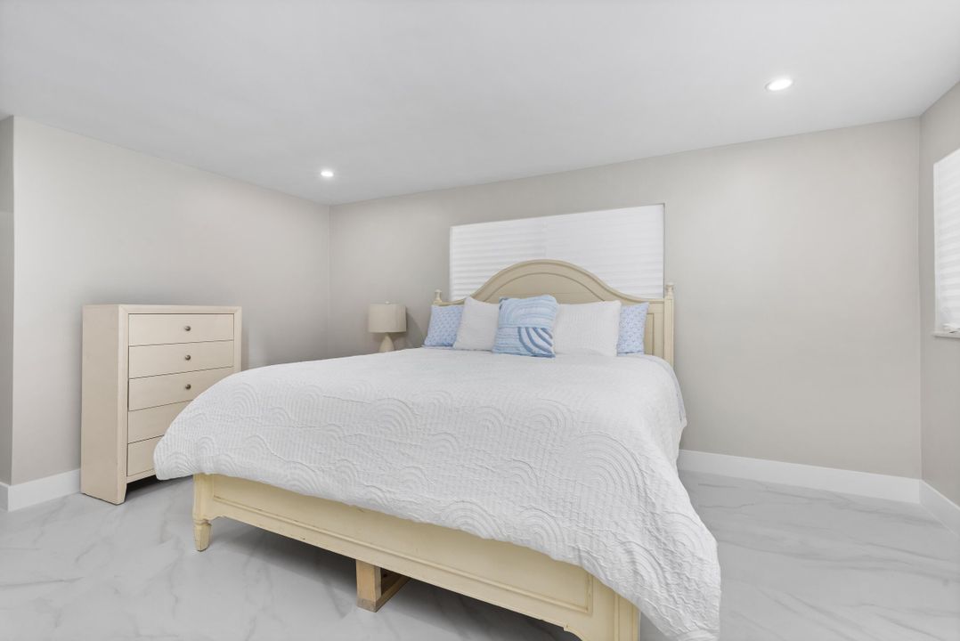 Active With Contract: $1,895,000 (4 beds, 3 baths, 2282 Square Feet)