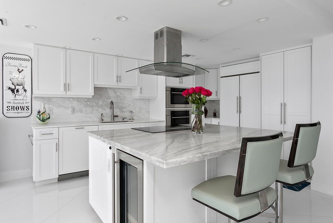 待售: $2,775,000 (3 贝兹, 2 浴室, 2145 平方英尺)