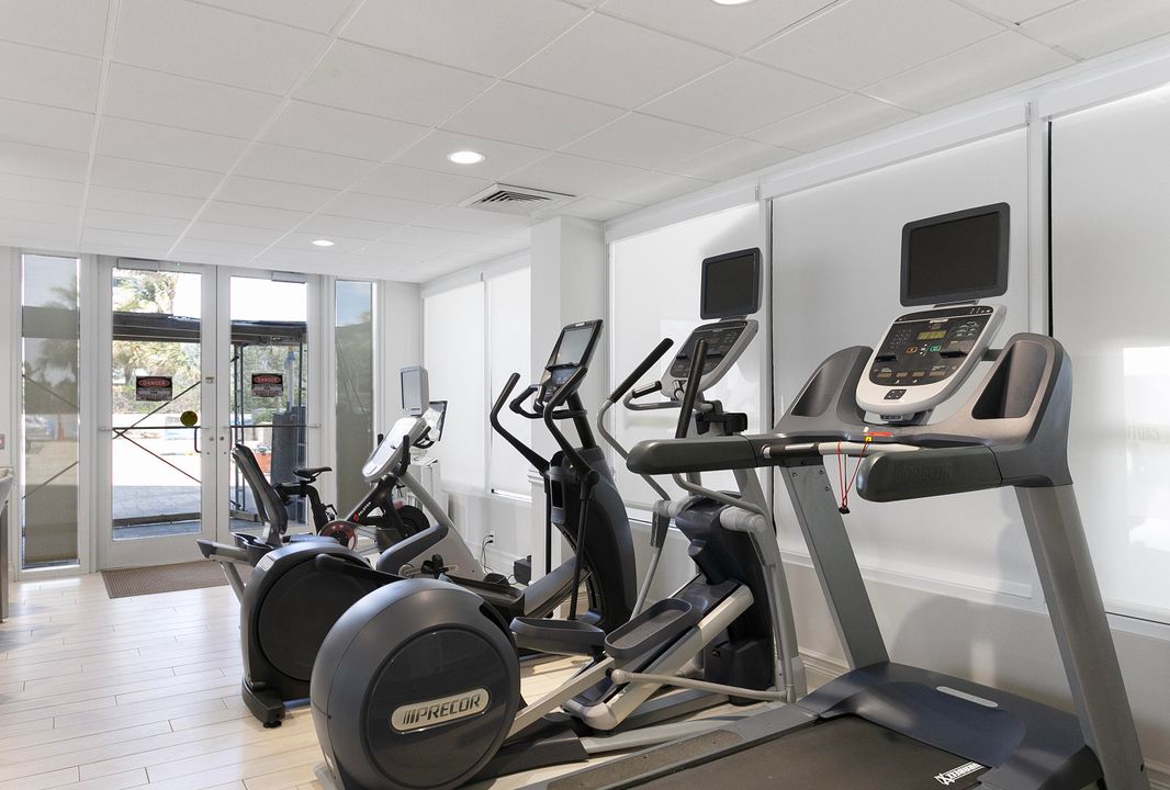 待售: $2,775,000 (3 贝兹, 2 浴室, 2145 平方英尺)