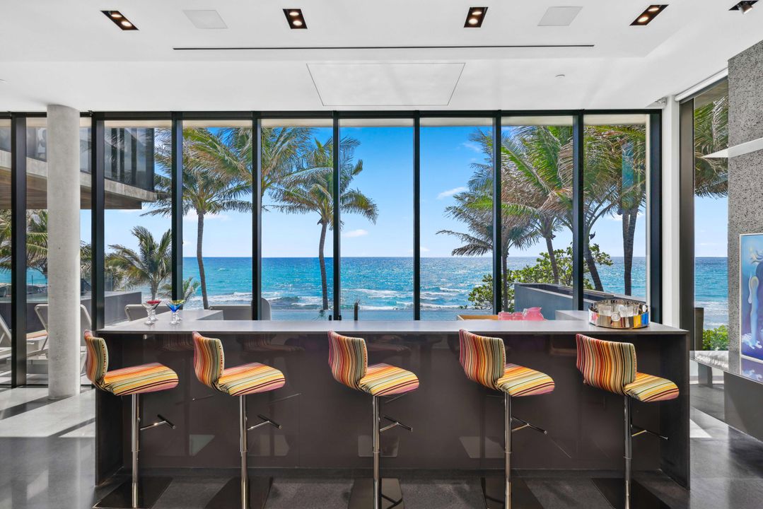 For Sale: $43,850,000 (7 beds, 7 baths, 11000 Square Feet)