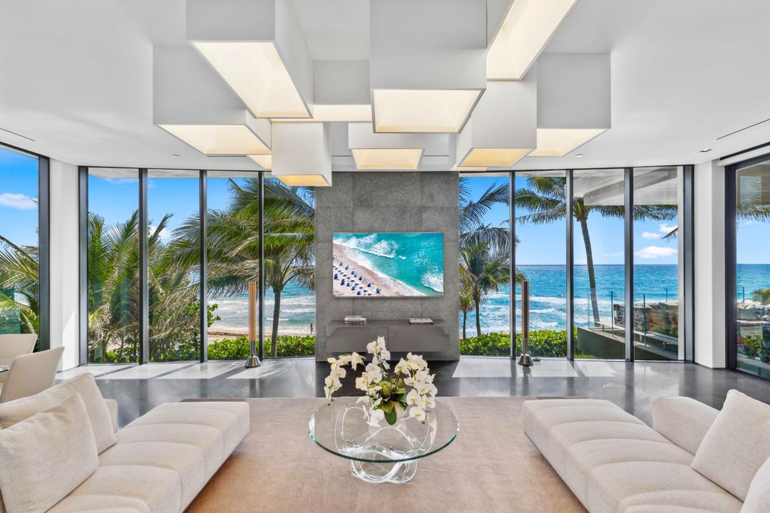 For Sale: $43,850,000 (7 beds, 7 baths, 11000 Square Feet)