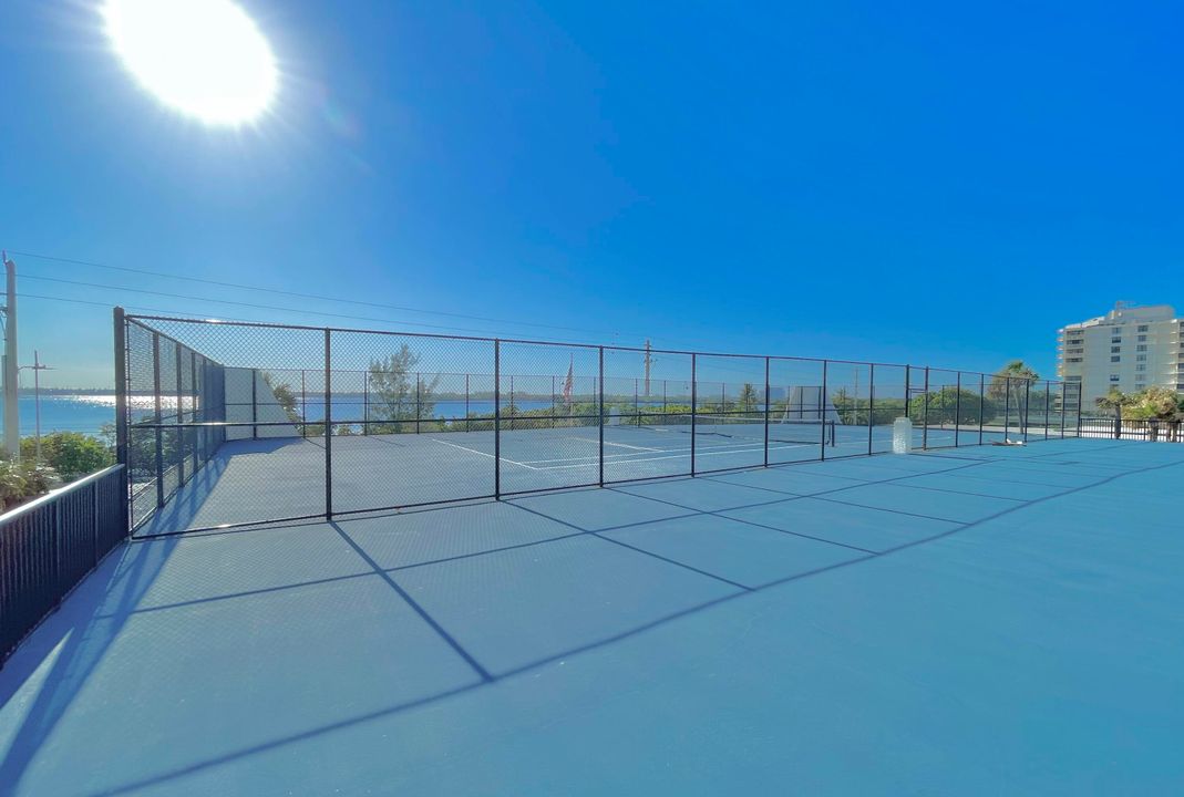 Под контрактом: $6,250 (2 спален, 2 ванн, 1457 Квадратных фут)