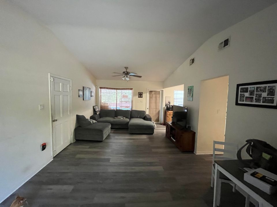 待售: $600,000 (3 贝兹, 2 浴室, 1890 平方英尺)