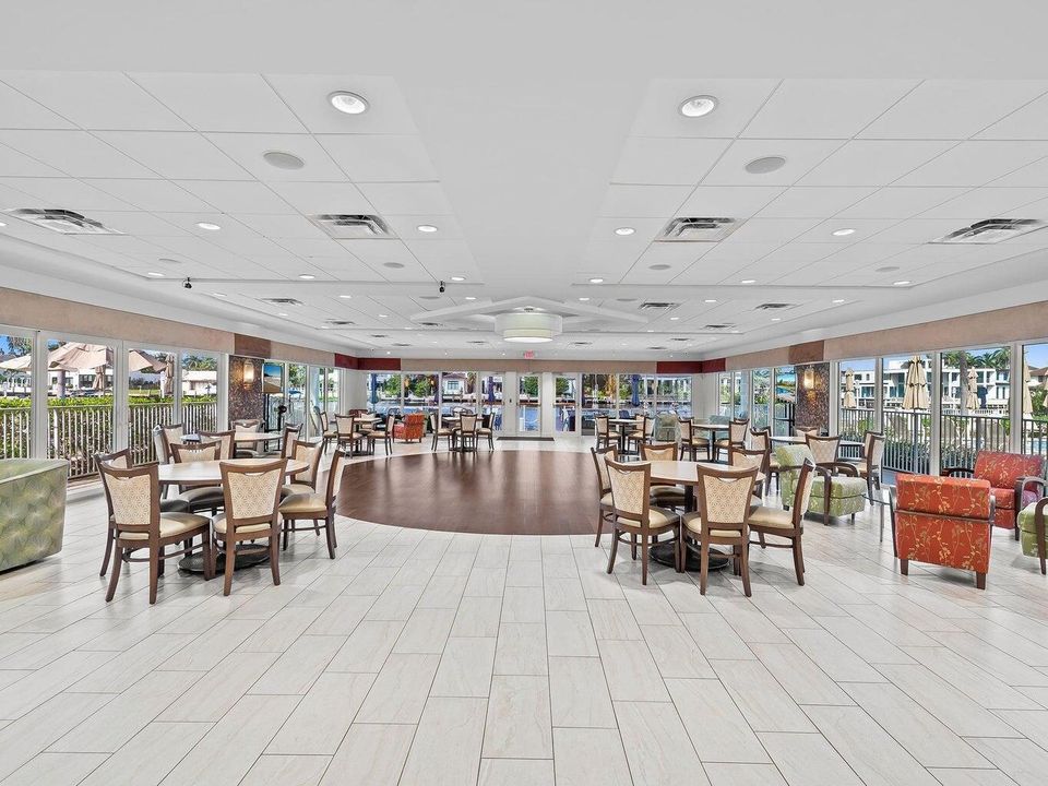 На продажу: $565,000 (2 спален, 2 ванн, 1201 Квадратных фут)