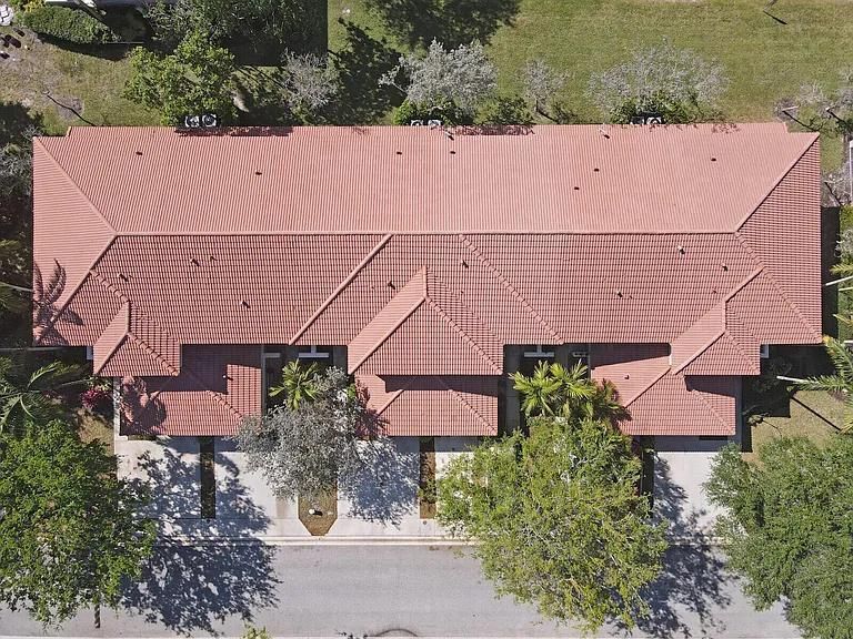 En Venta: $389,900 (4 camas, 2 baños, 1595 Pies cuadrados)