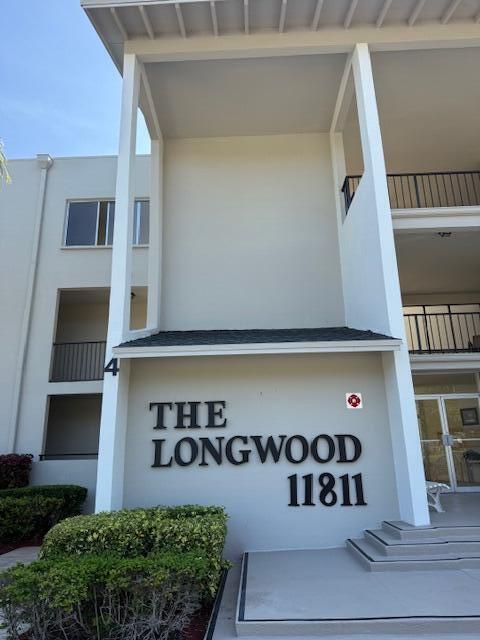 Active With Contract: $259,500 (2 beds, 2 baths, 1537 Square Feet)